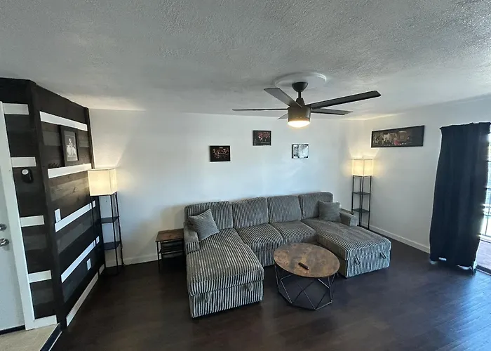 Private Oasis With River Views Across From Laughlin Bullhead City